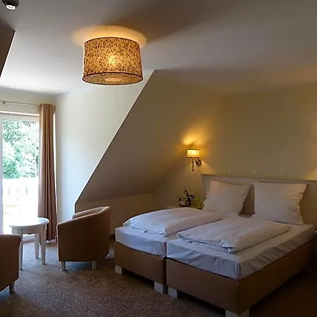 ホテル Ostseehotel ボルテンハーゲン