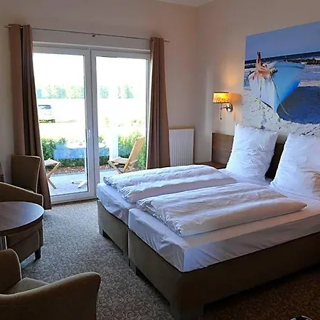 Ostseehotel ホテル ボルテンハーゲン