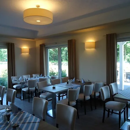 Hotel Ostseehotel 3*